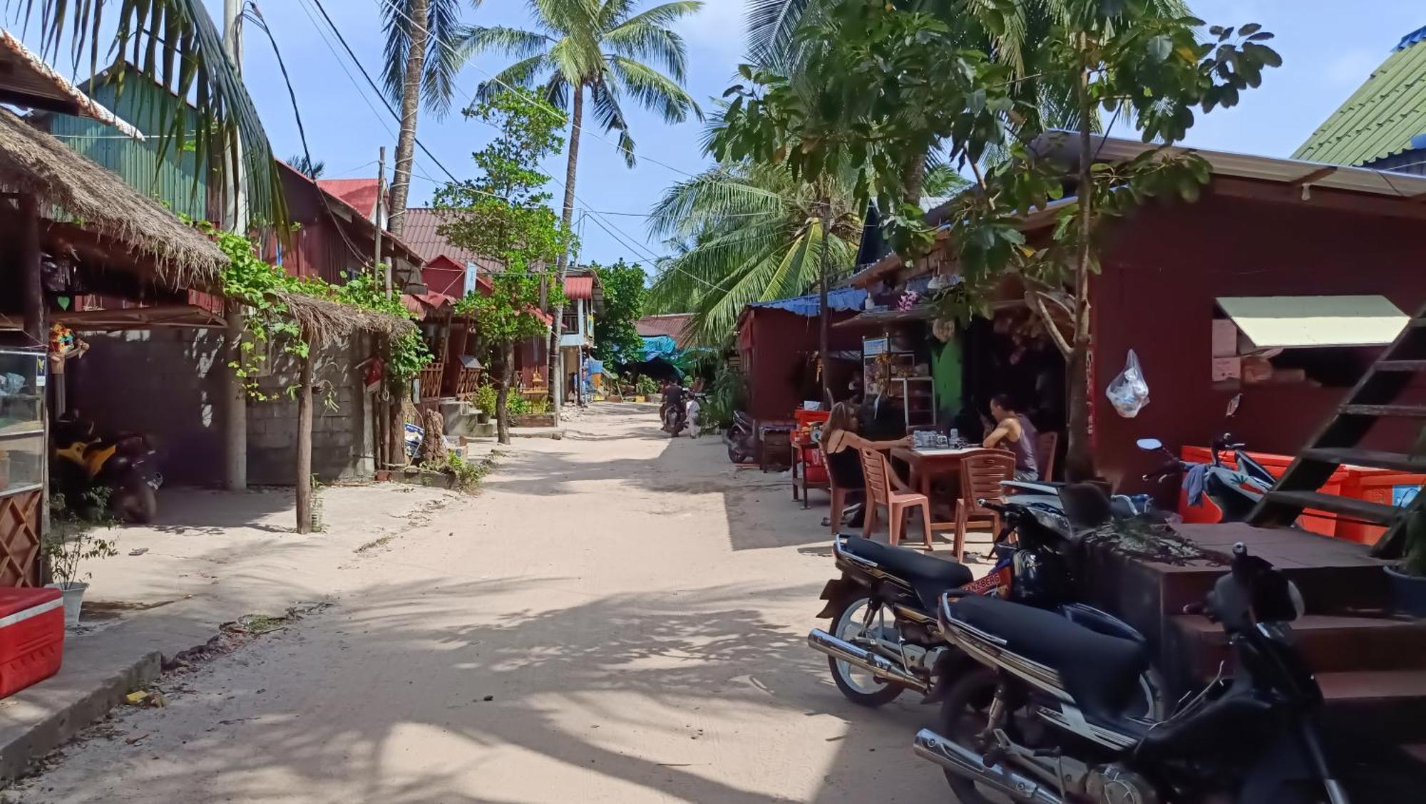 Paradiso Ocean Front Bungalows Sok San Village Exterior foto